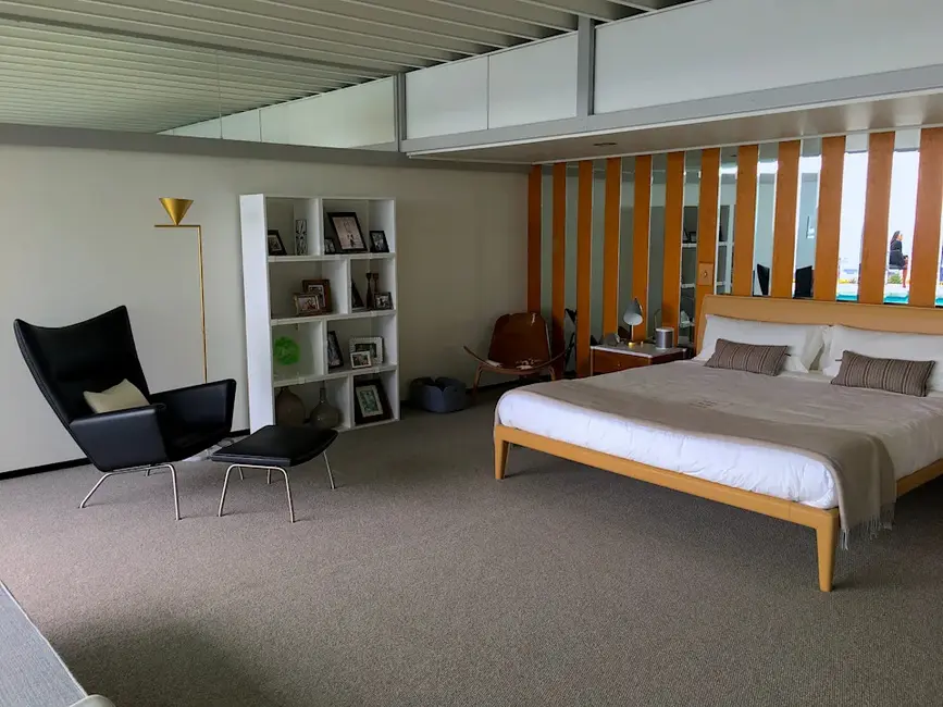 از ویکیکامنز