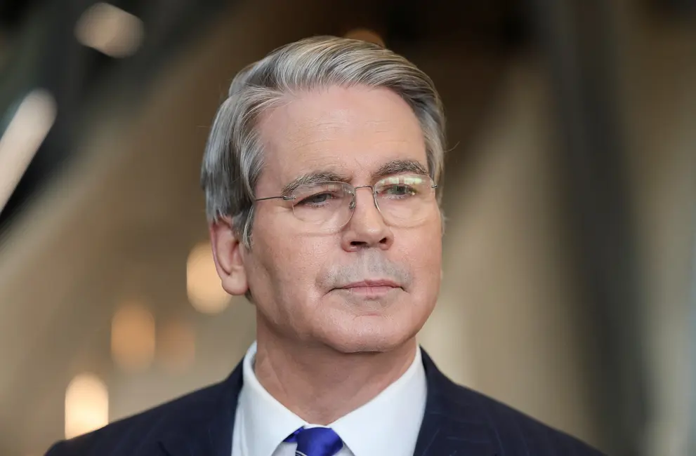 دبیر کل خزانه‌داری ایالات متحده در مذاکرات تجاری آمریکا-چین در کوالالامپور حضور دارد