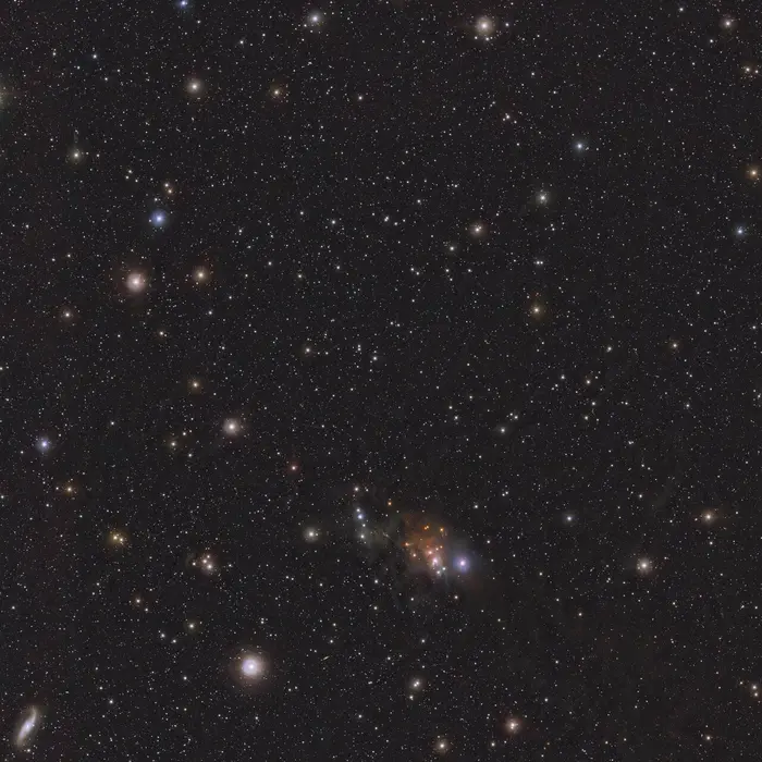 تصویری تلسکوپی از ستارگان بیشمار در فضا