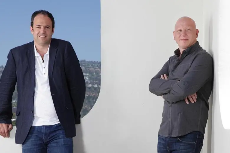 سایمون چین و جاناتان چین از شرکت لایتباکس