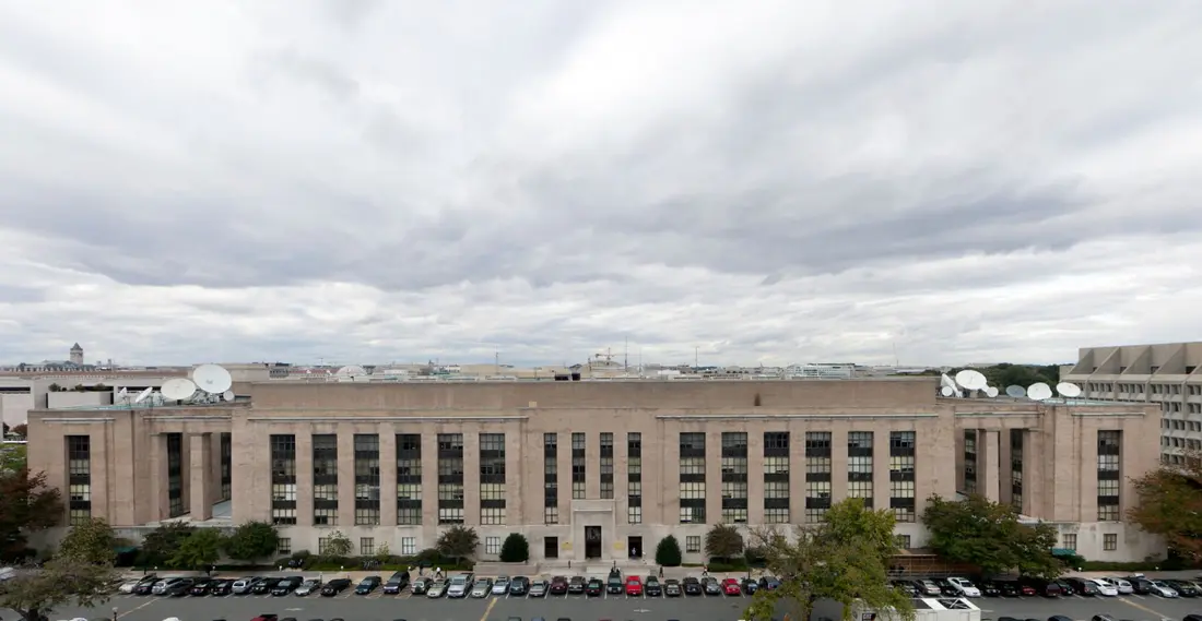 نمای بیرونی ساختمان کوهن