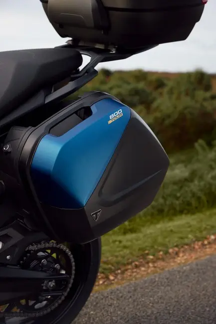 گالری نگاه اول مدل 2026 Triumph Tiger Sport 800 Tour