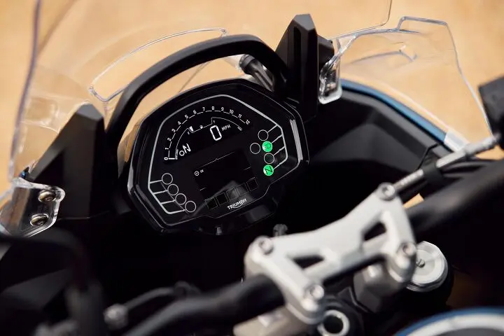 گالری نگاه اول مدل 2026 Triumph Tiger Sport 800 Tour